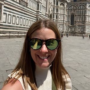 Meet your Posher, Sarah